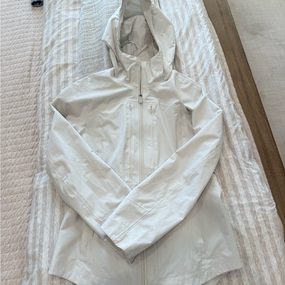 Lululemon Athletica Off-White Rain Jacket